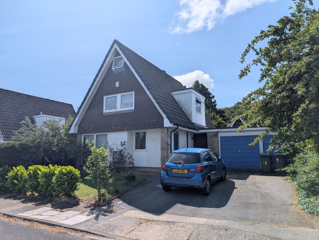 Property photo 1 of 30