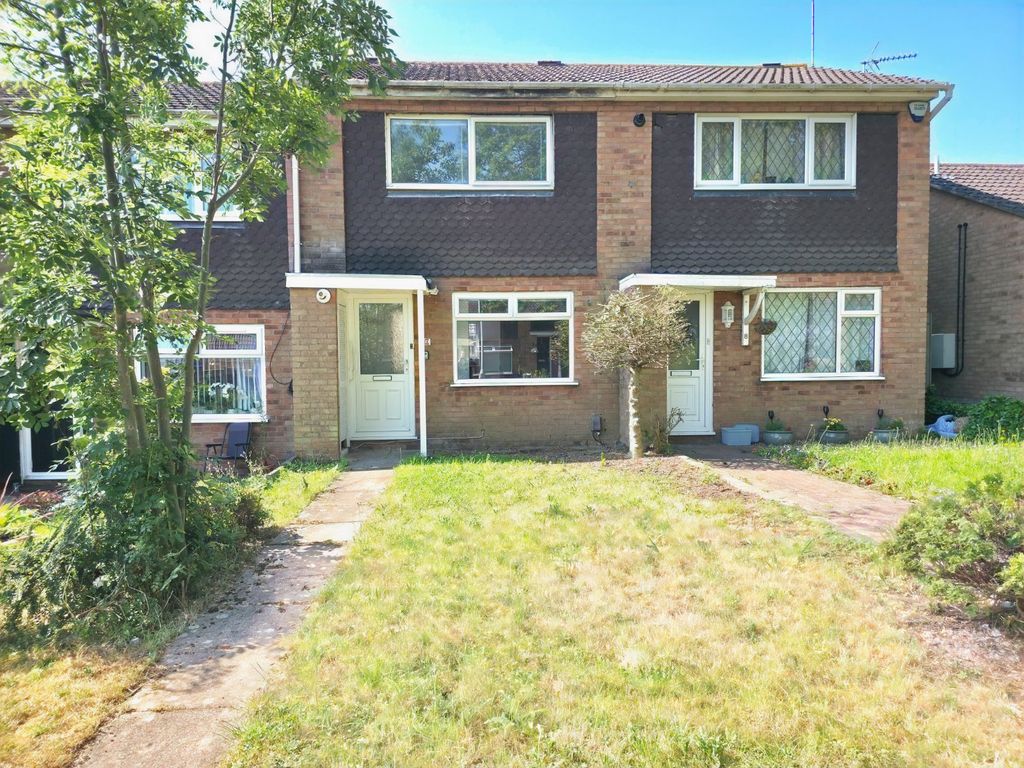 Property photo 1 of 11 Front