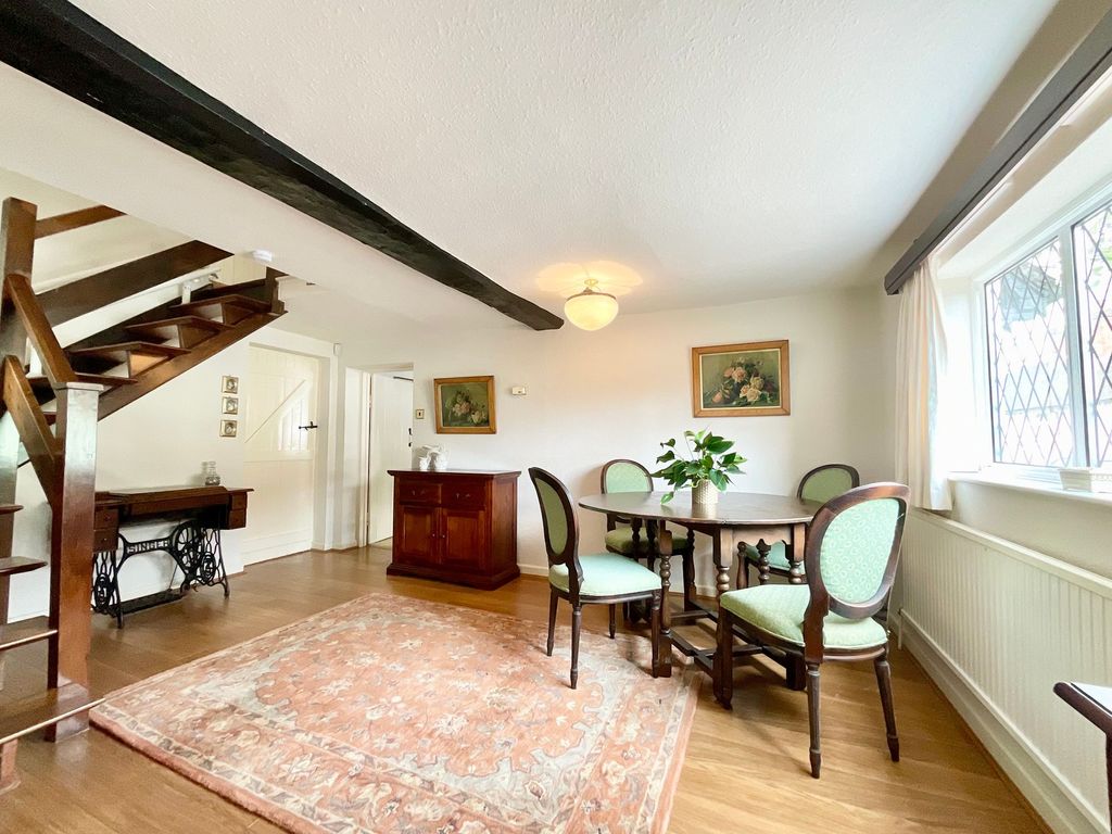 Property photo 3 of 25