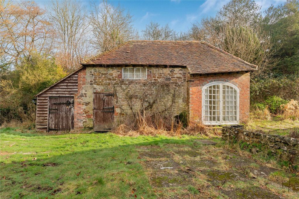 Property photo 3 of 22 Picture No. 27