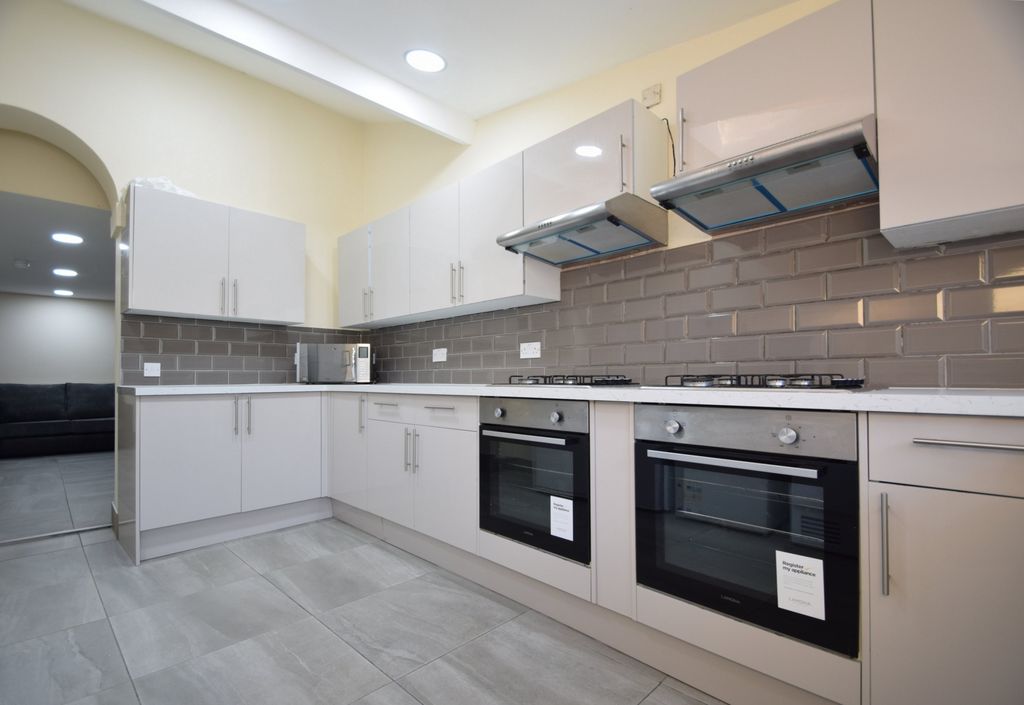 Property photo 1 of 17 Photo 1