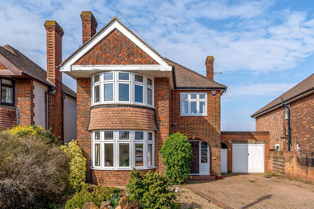 Property photo 1 of 24 4825733