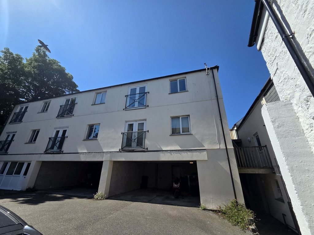 Property photo 1 of 14 Picture No. 03