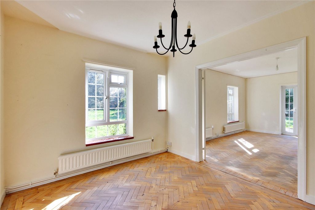 Property photo 3 of 19 Dining/Sitting Rm