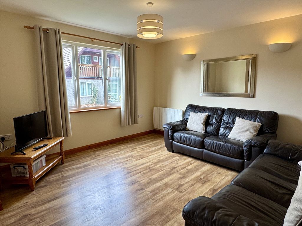 Property photo 2 of 12 Picture No. 02