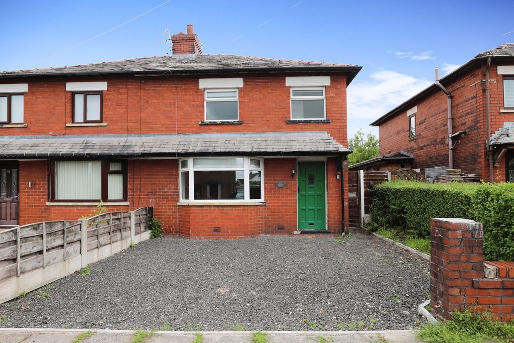 Property photo 1 of 22
