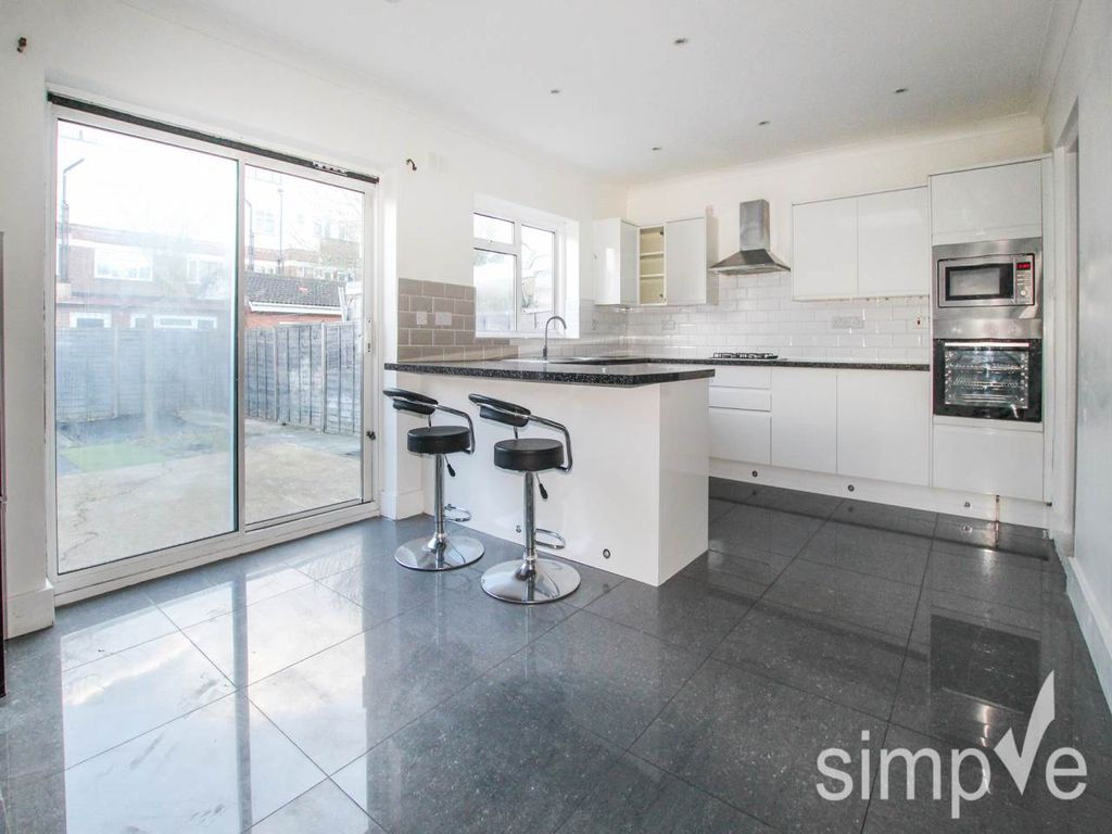 Property photo 1 of 18 Img_9838