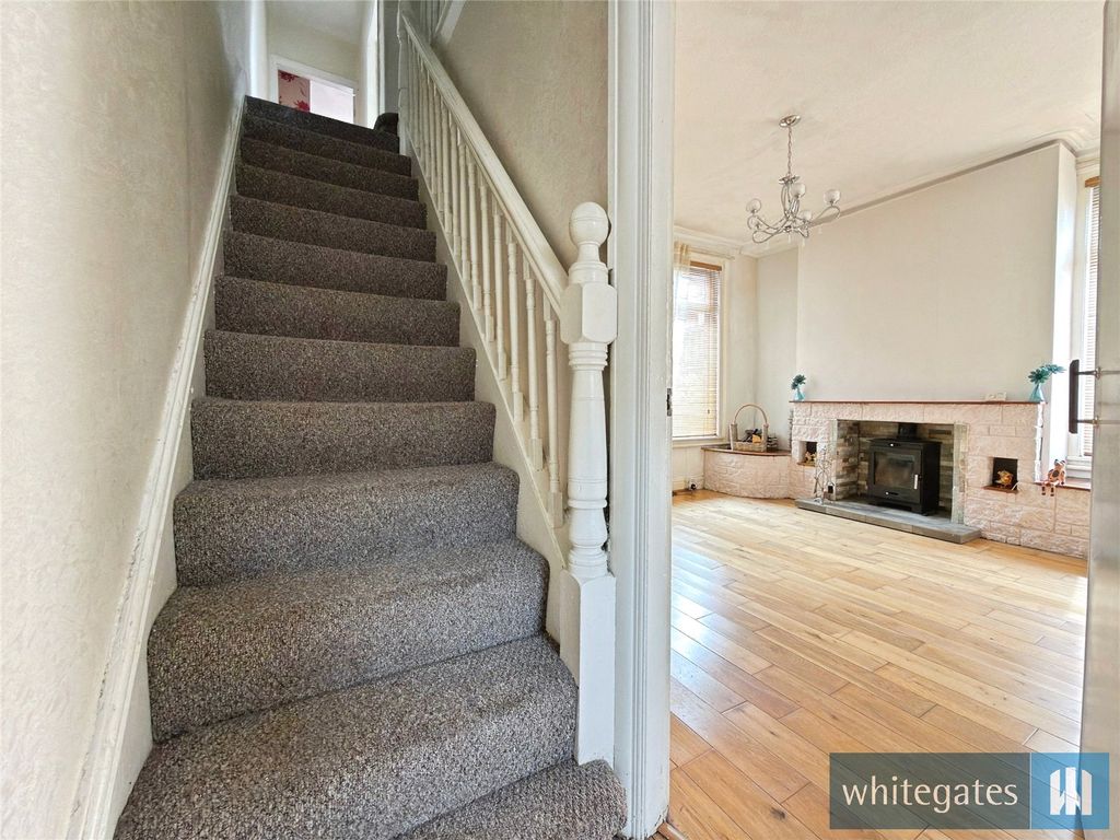 Property photo 2 of 17 Picture No. 05