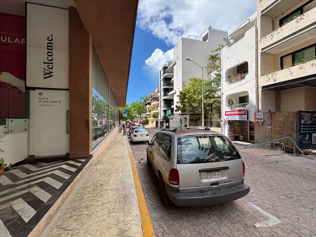 Property photo 3 of 25