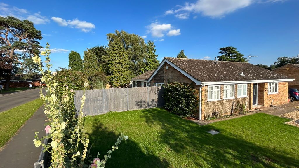 Property photo 1 of 19