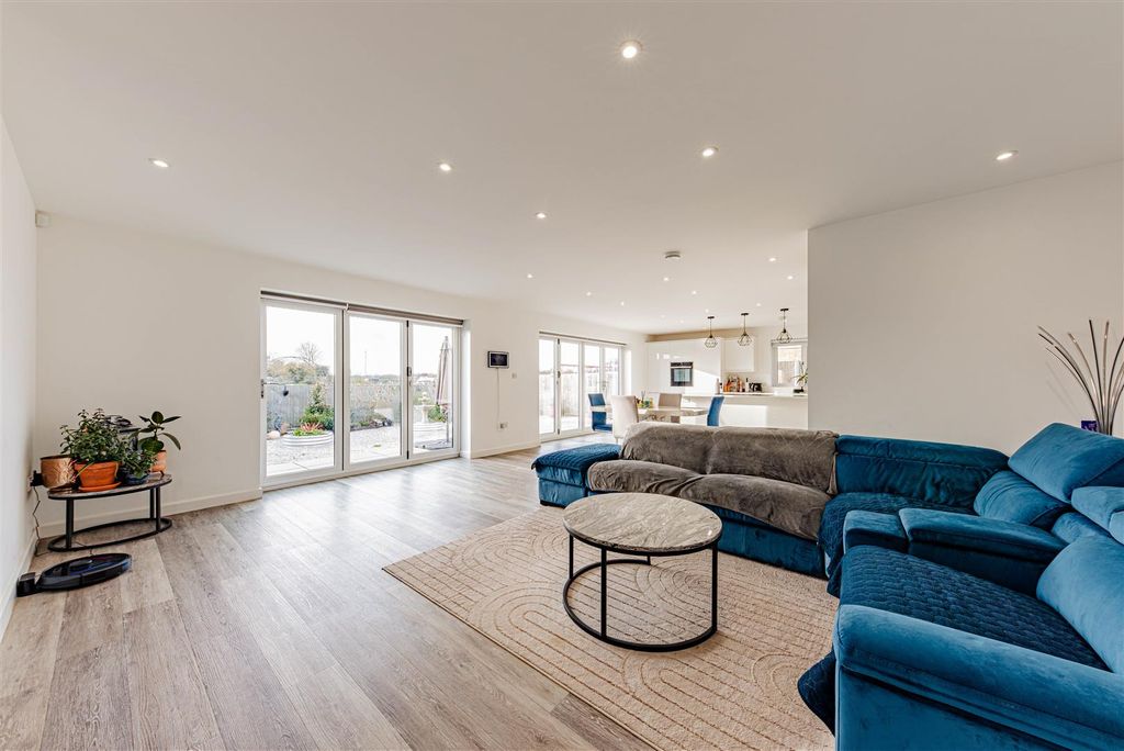 Property photo 1 of 36 L J Imaging-20.Jpg