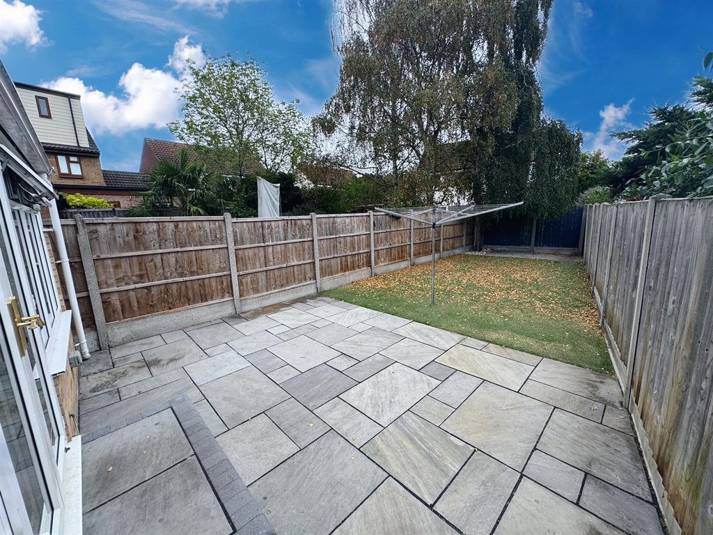 Property photo 3 of 18
