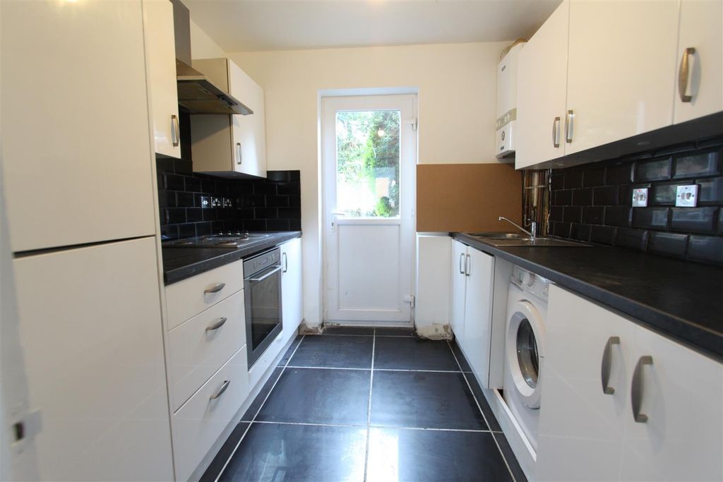 Property photo 3 of 10 Img_0702.Jpg