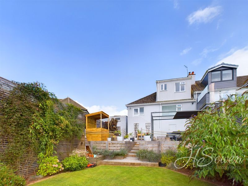 Property photo 1 of 25 Photo 14