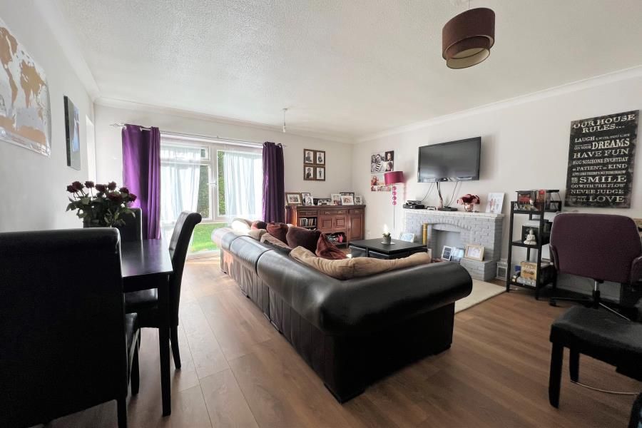 Property photo 3 of 6