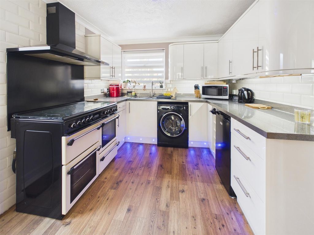 Additional image 29 of 4 bed detached house for salePhyllis Avenue, Peacehaven BN10