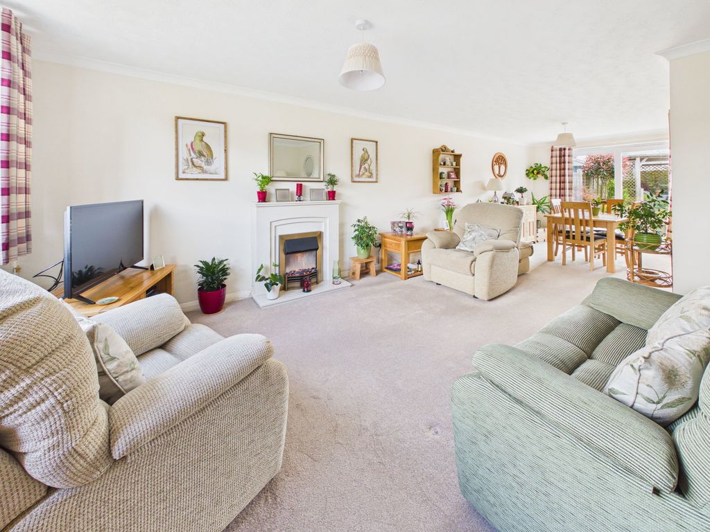 Property photo 3 of 14