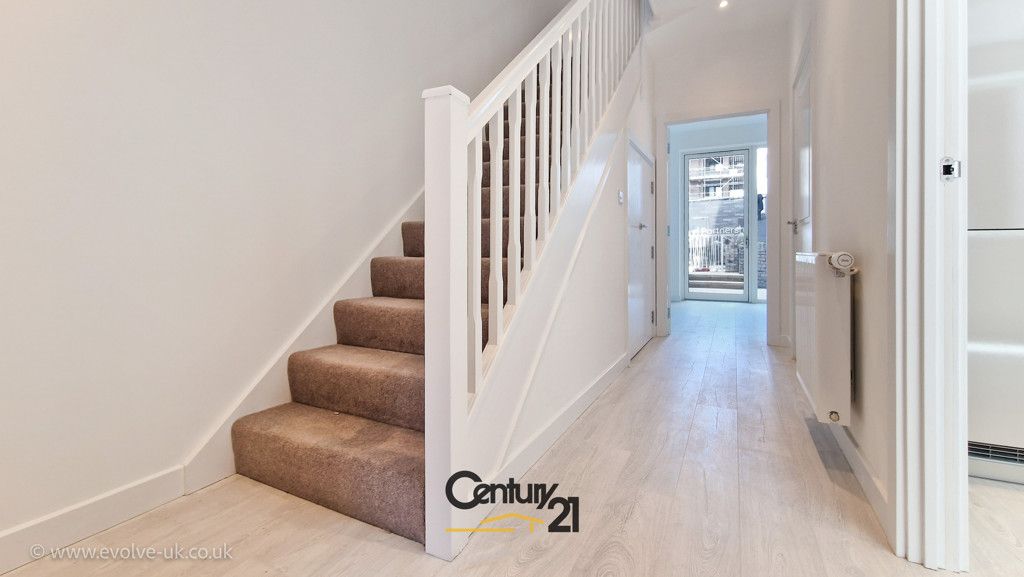 Property photo 3 of 14 1024Px.2431022__1687423635-10373-E020076