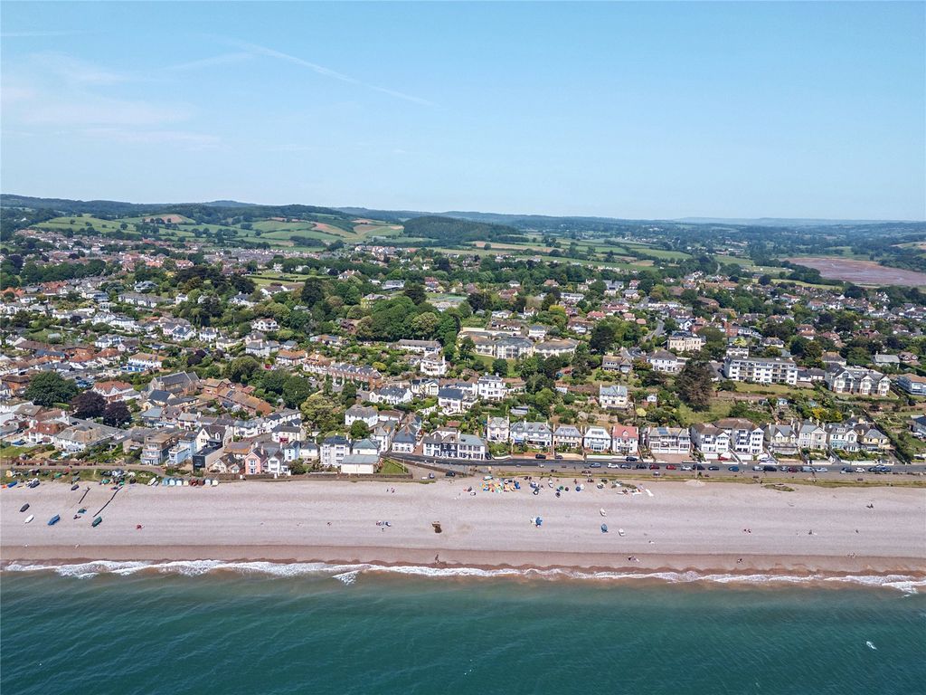 Property photo 1 of 8 Local Beach