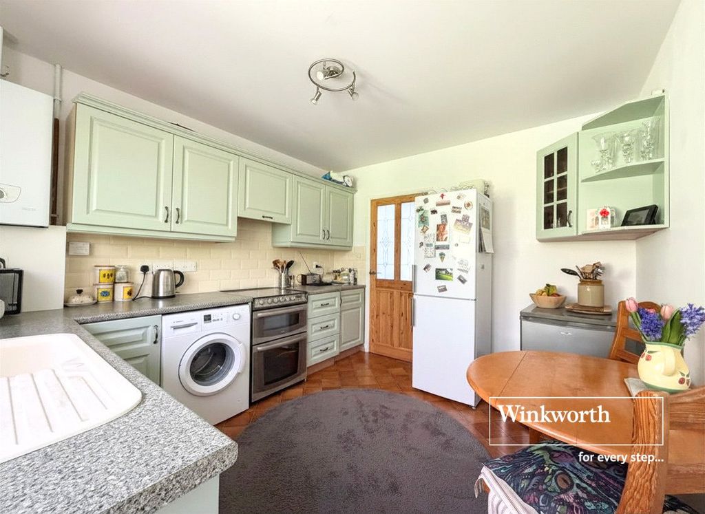 Property photo 2 of 17 Picture No. 06