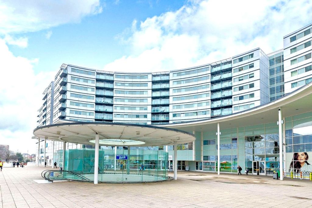 Property photo 3 of 9