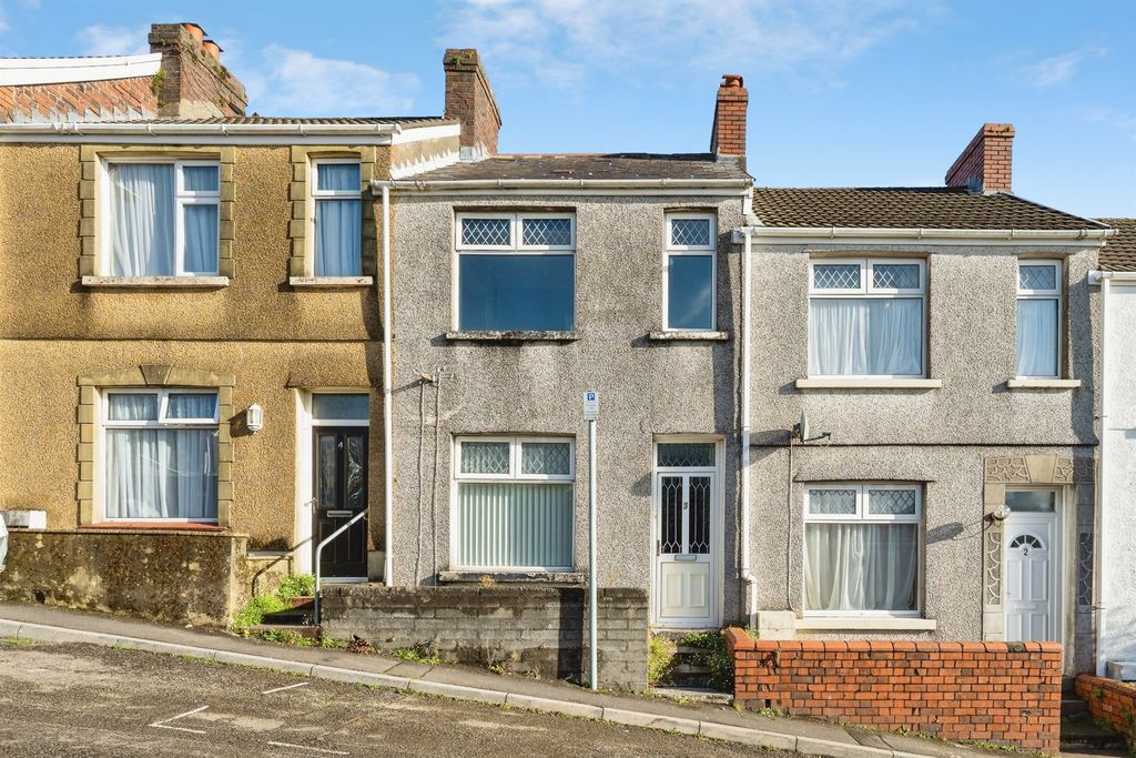 Property photo 1 of 14