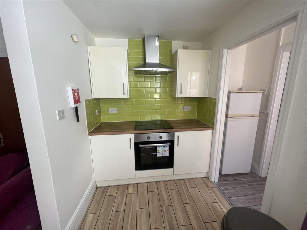 Property photo 3 of 5 Img_5883.Jpg