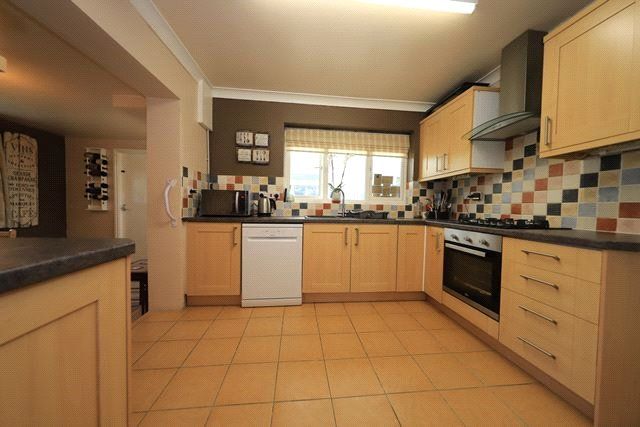 Property photo 2 of 29 Picture No. 45