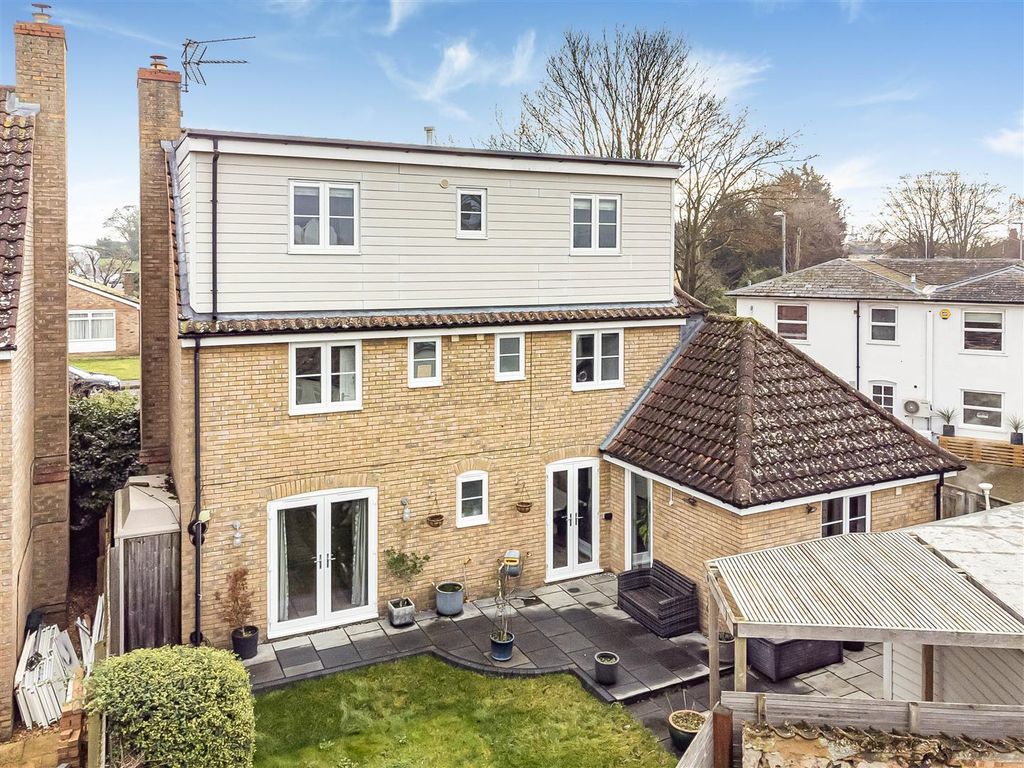 Property photo 2 of 22 16_71043.Jpg