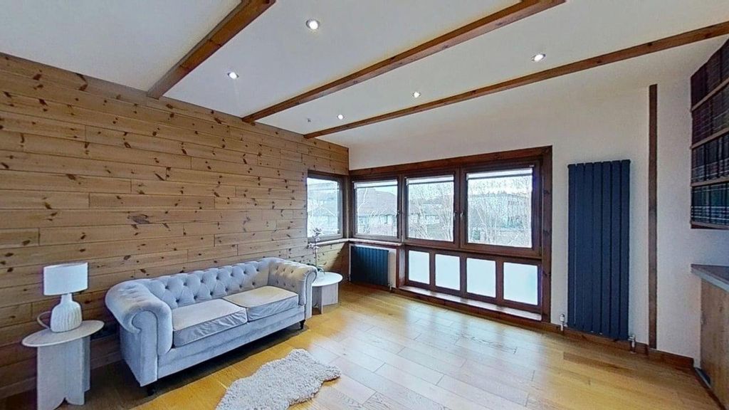 Property photo 2 of 28 Photo 2