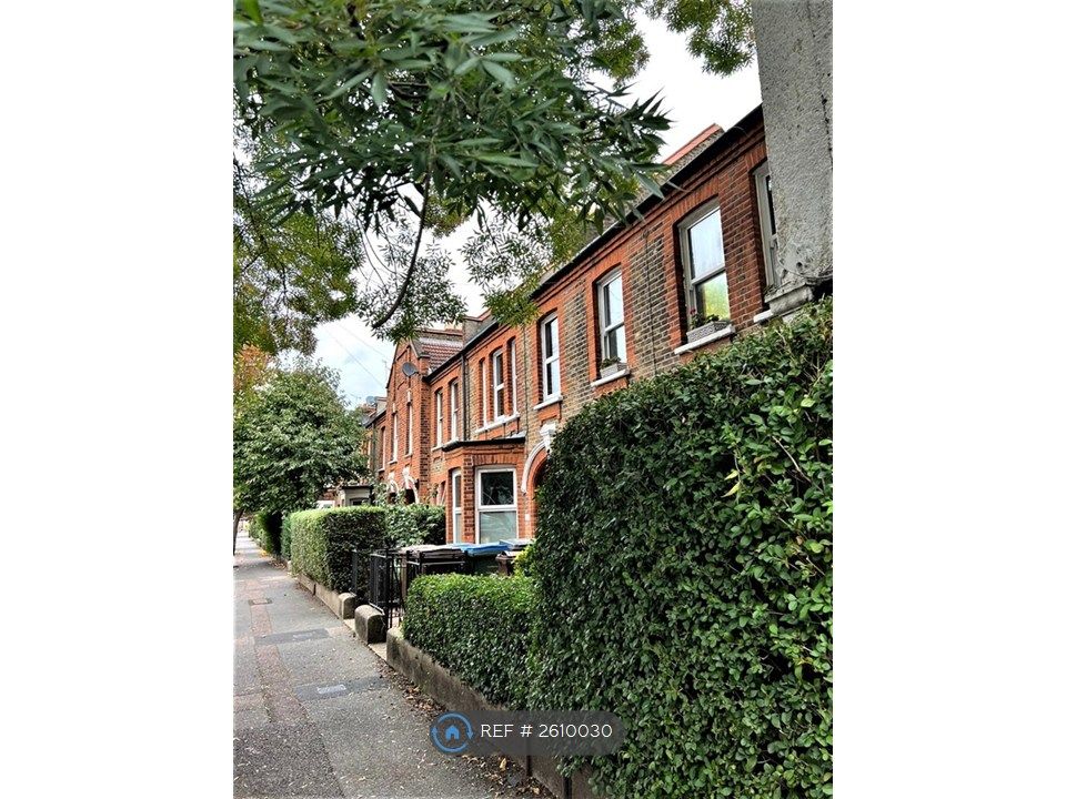 Property photo 2 of 10