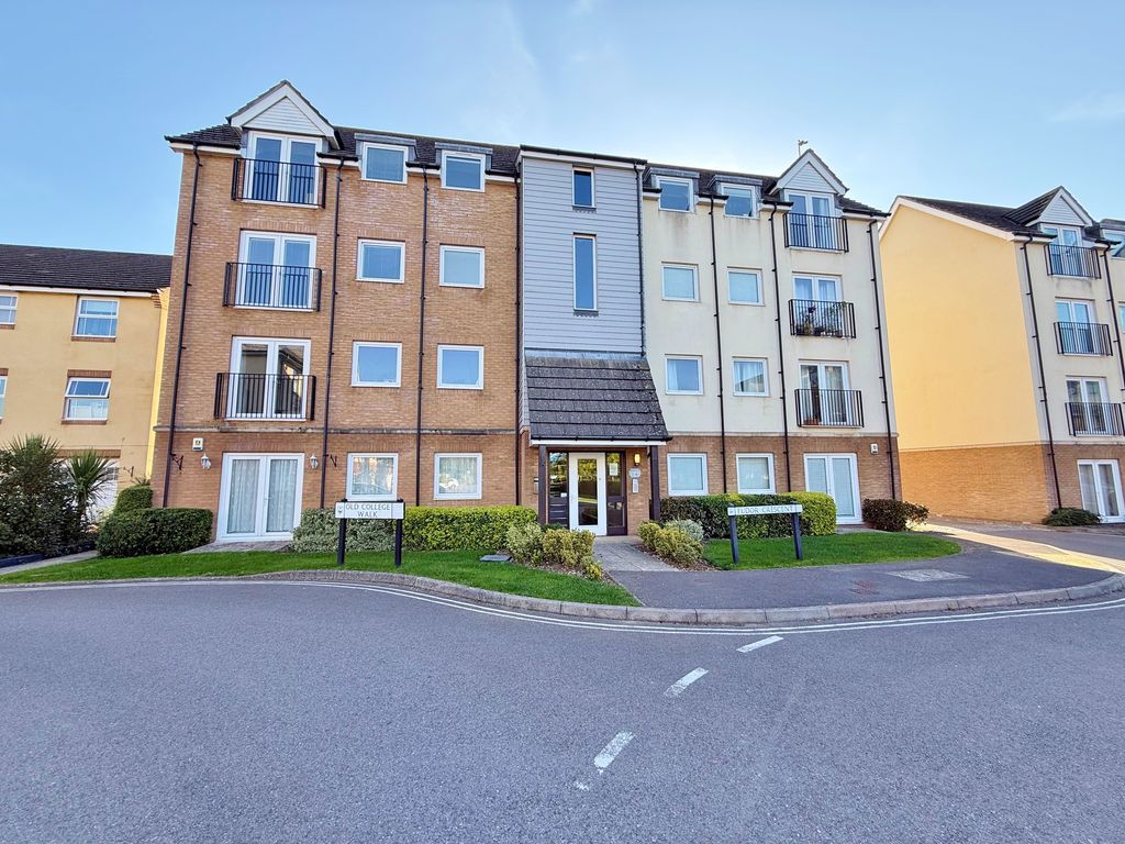 Property photo 1 of 14