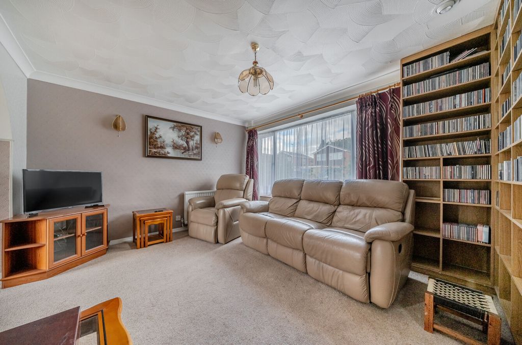 Property photo 2 of 23 1454114-14-6A022d...