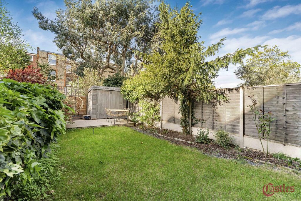 Property photo 3 of 18 Rear Garden