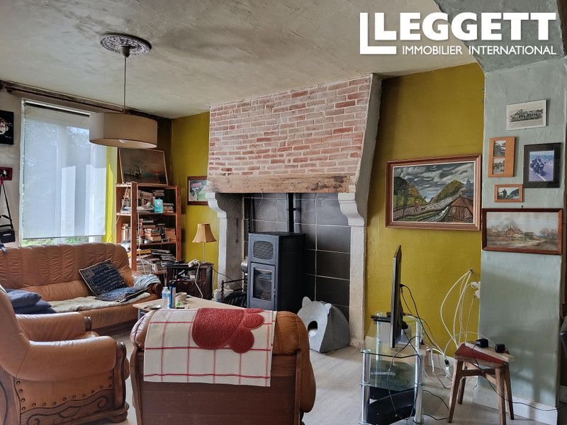 Property photo 2 of 10