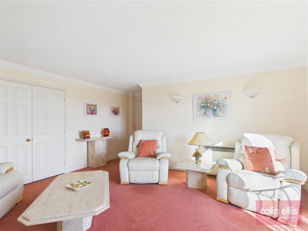 Property photo 3 of 18 Cam05075G0-Pr0298-Still005.Jpg