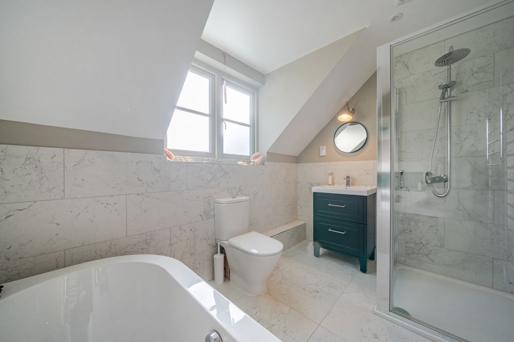 Additional image 12 of 4 bed detached house for saleNewstead Close, Godalming GU7