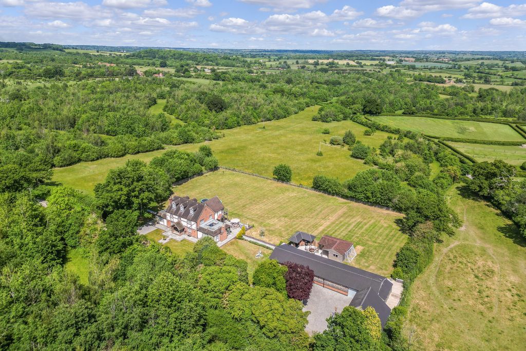 Property photo 1 of 24