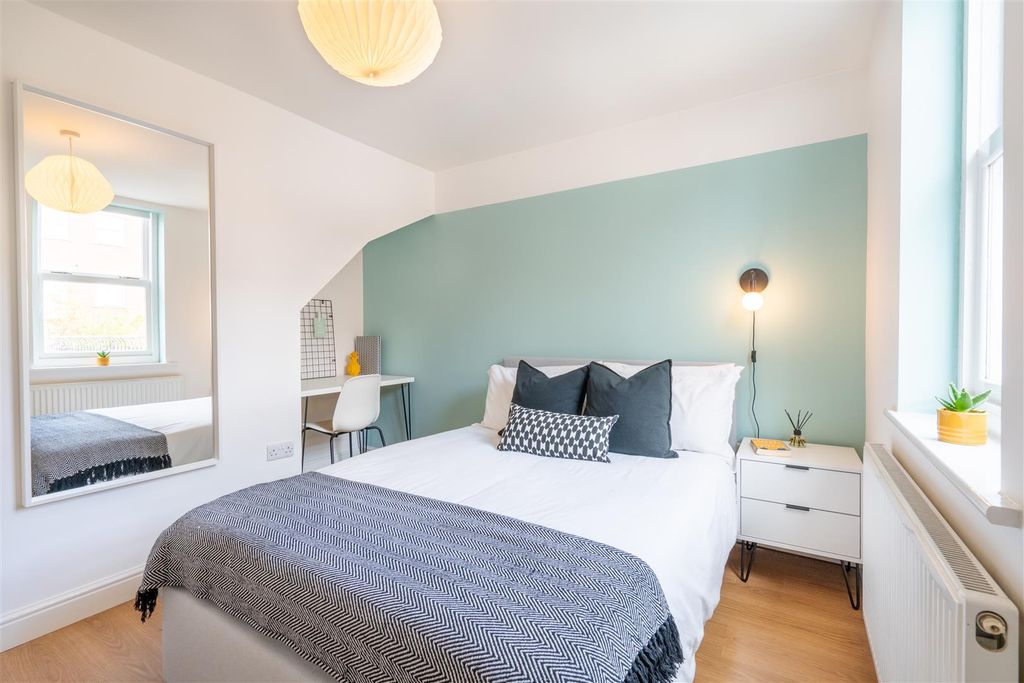 Property photo 3 of 15 _Ajh2256-Hdr.Jpg