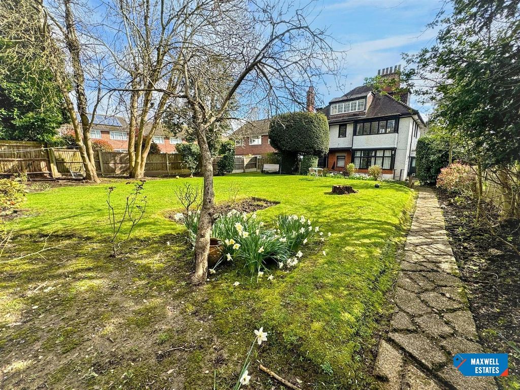 Additional image 17 of 3 bed maisonette for saleRoyston Grove, Hatch End HA5