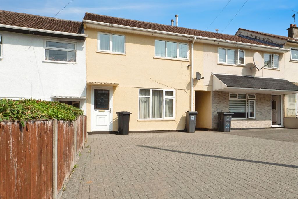 Property photo 2 of 18