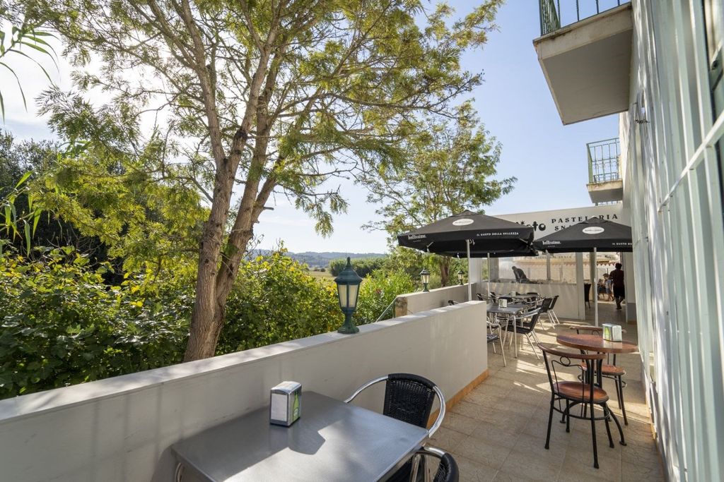 Property photo 1 of 29 Restaurant With Excellent Views In Aljezur