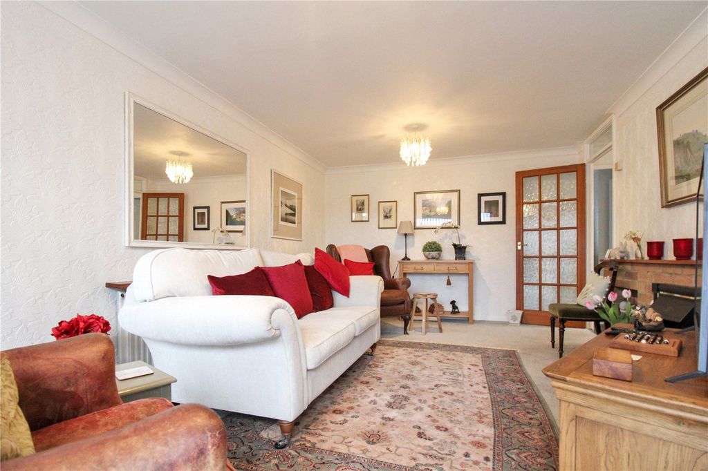 Property photo 3 of 12 Picture No. 01