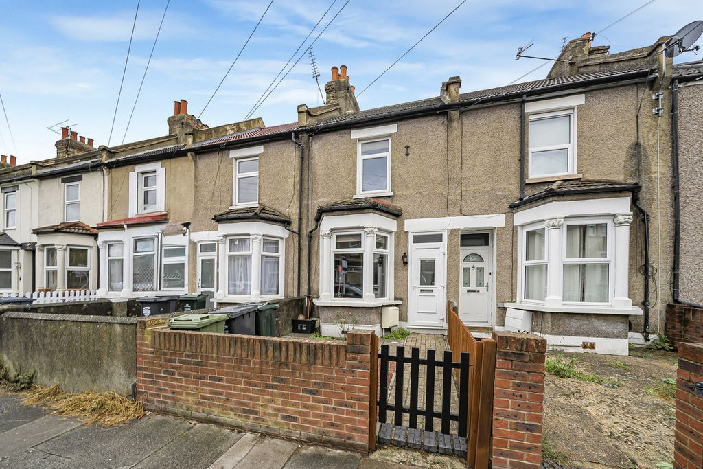 Property photo 1 of 21