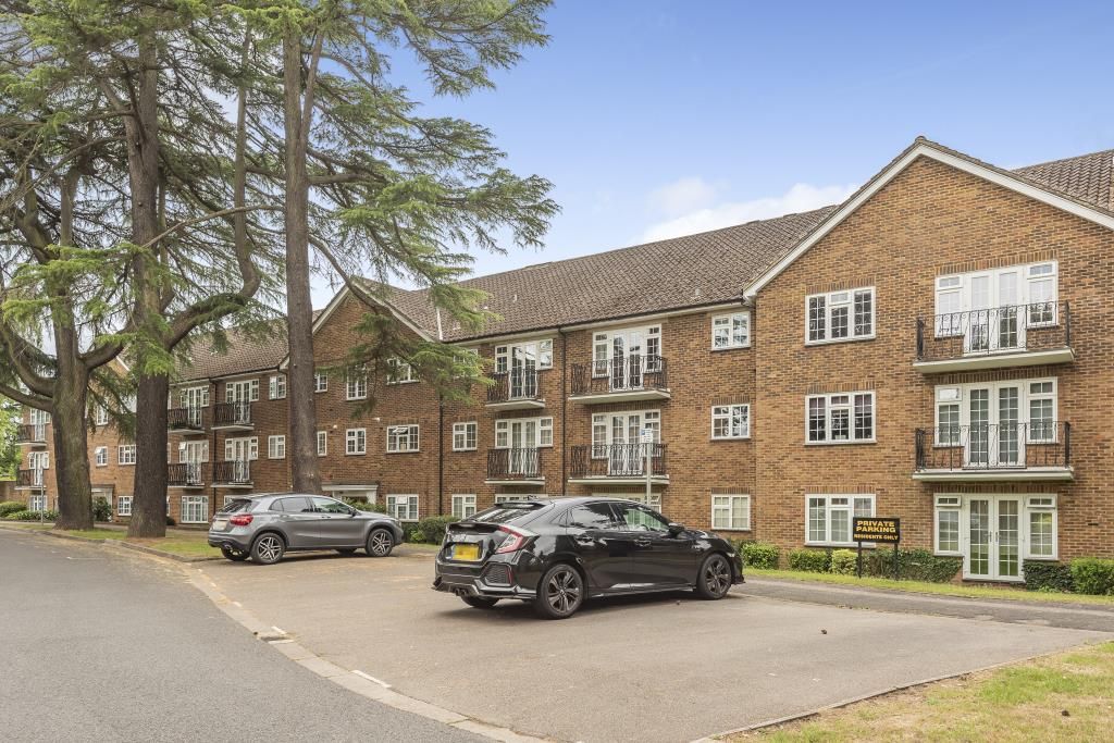 Property photo 1 of 11 External Front View