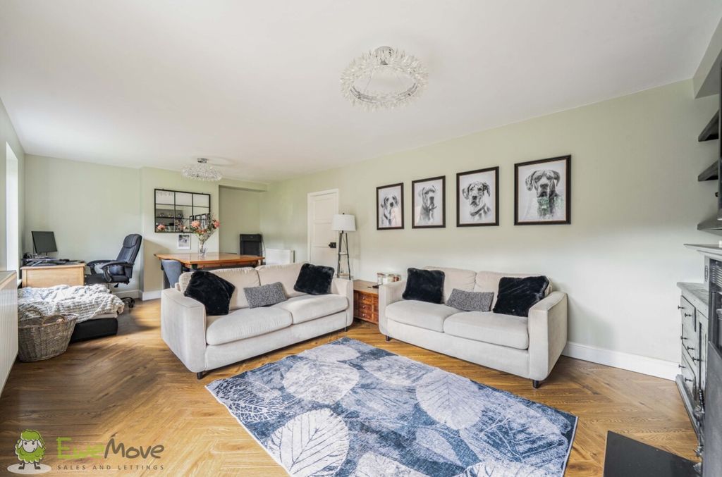 Property photo 3 of 26 Living Dining Room