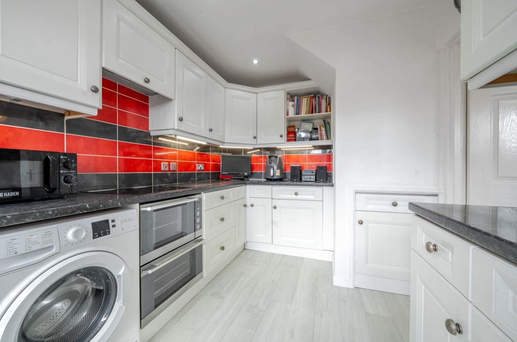 Property photo 2 of 21 -6863c4E912Bfa-l-1317504-6-6862Ddc10B50d