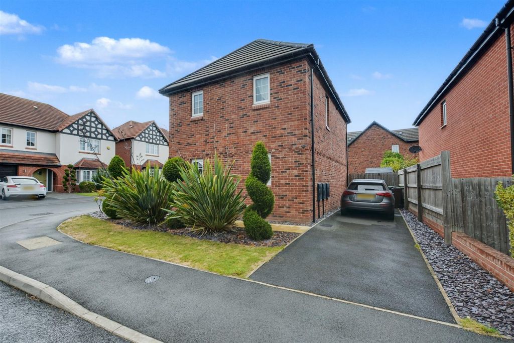 Additional image 32 of 3 bed detached house for saleBadger Vale, Wollaton, Nottingham NG8