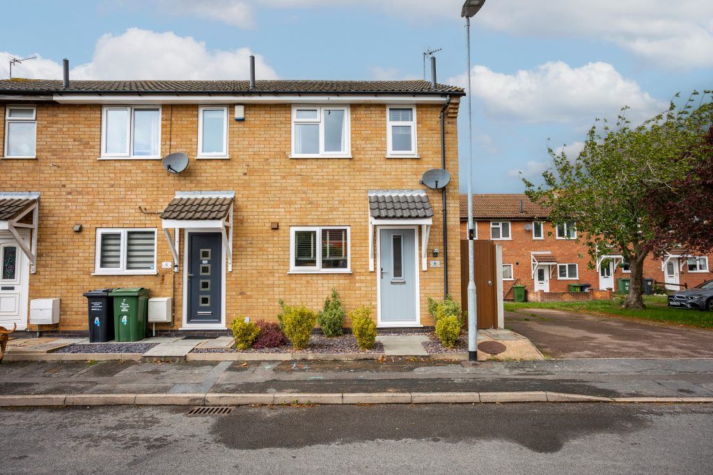 Property photo 1 of 23