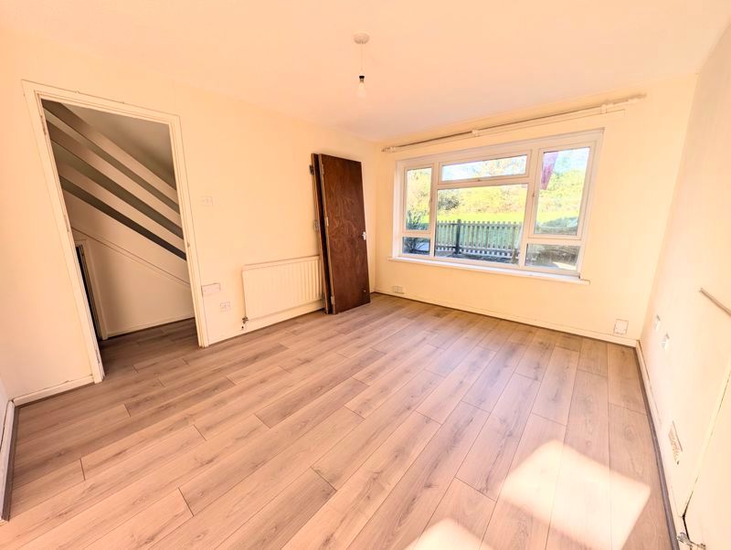 Property photo 3 of 20 Photo 38